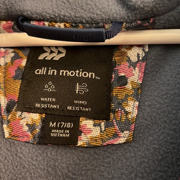 All in motion 7/8 floral fleece lined coat with hoodie and thumb holes - Picture 6 of 7